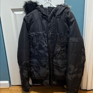 Men's Black Camouflage Puffer Jacket